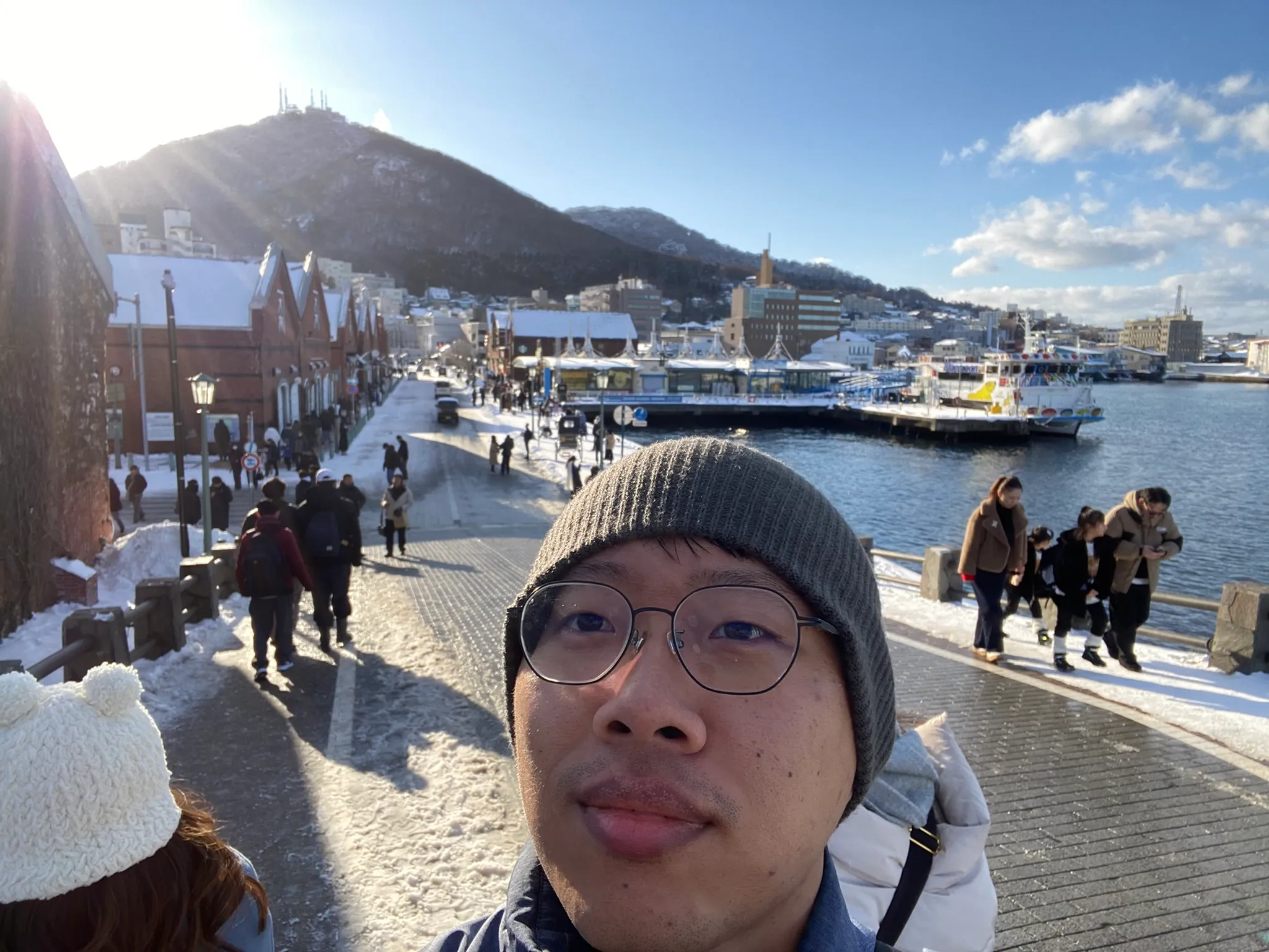 Winson 在雪地港口的自拍